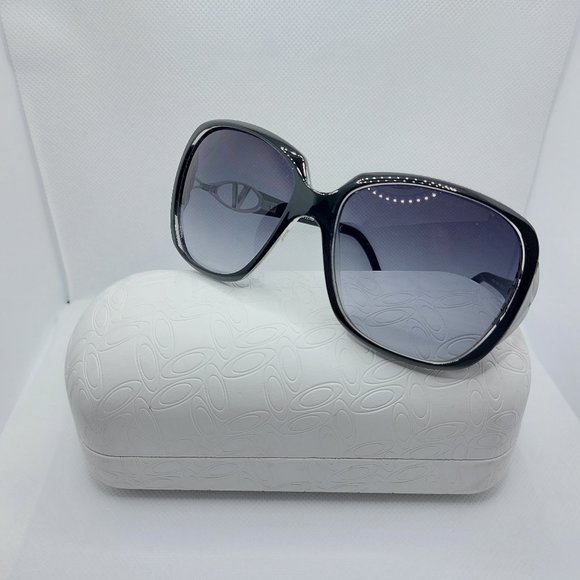 Valentino 5703/U/S Gradient Lens Black Framed Sunglasses - Picture 2 of 12